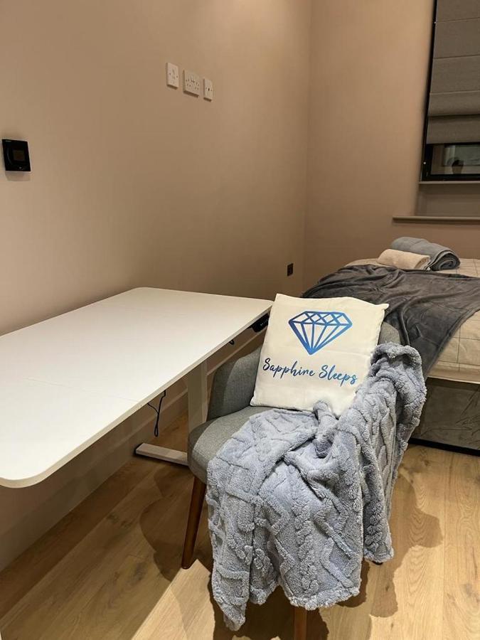 M1 City Centre 3 Bed 3 Bath Luxe Penthouse Manchester Eksteriør billede